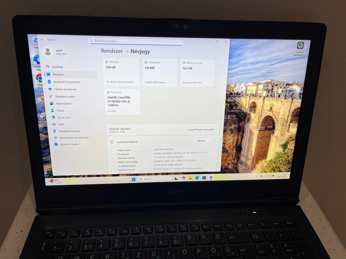 Fujitsu LIFEBOOK U7510 